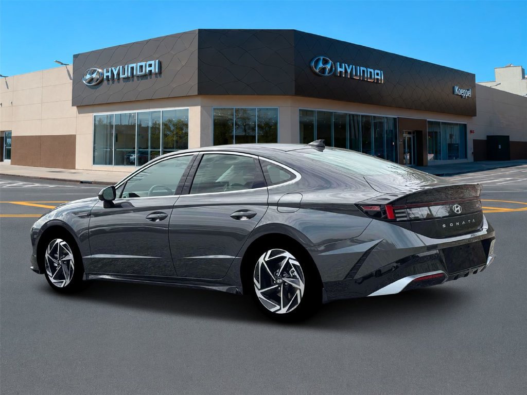 New 2026 Hyundai Sonata SEL FWD image 4