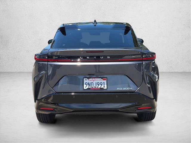 Used 2024 Lexus RZ 300e Premium w/ Technology Package FWD image 7