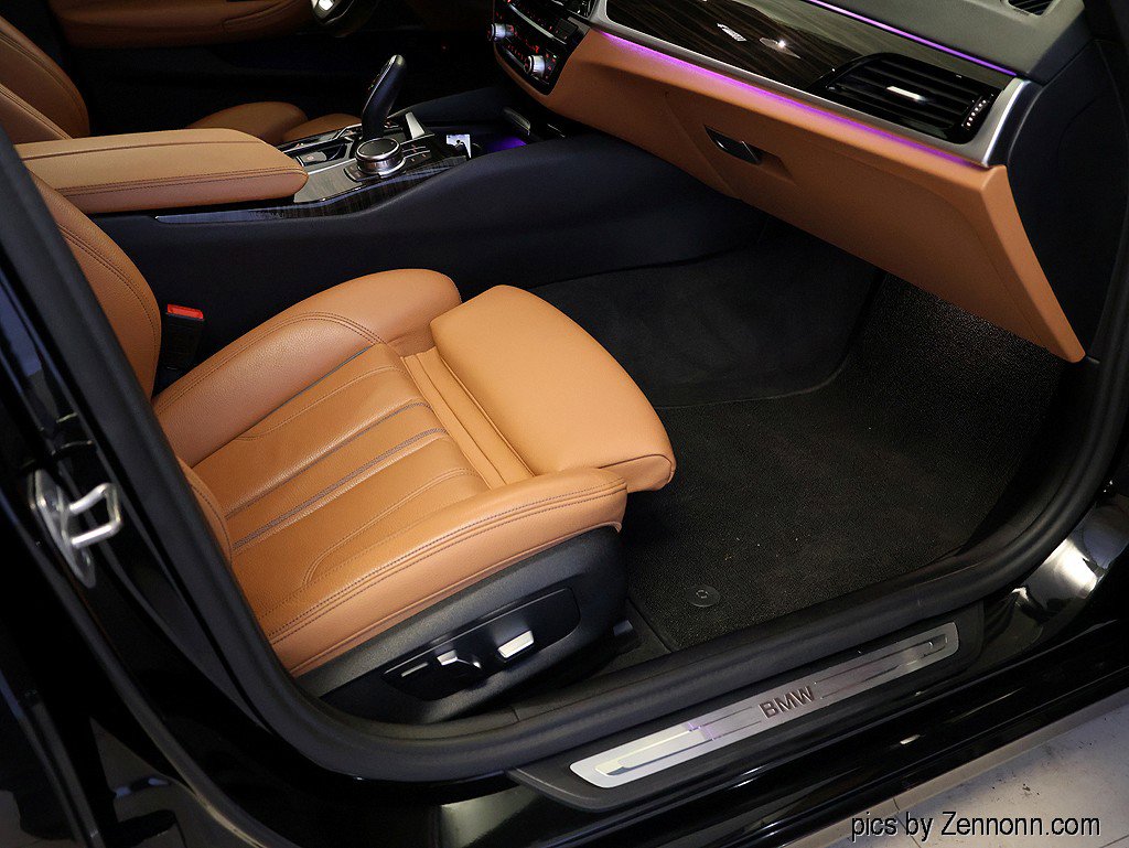 Certified 2023 BMW 540i xDrive w/ Premium Package image 37