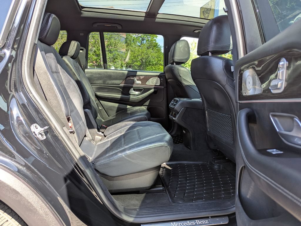 Used 2022 Mercedes-Benz GLS 450 4MATIC image 38