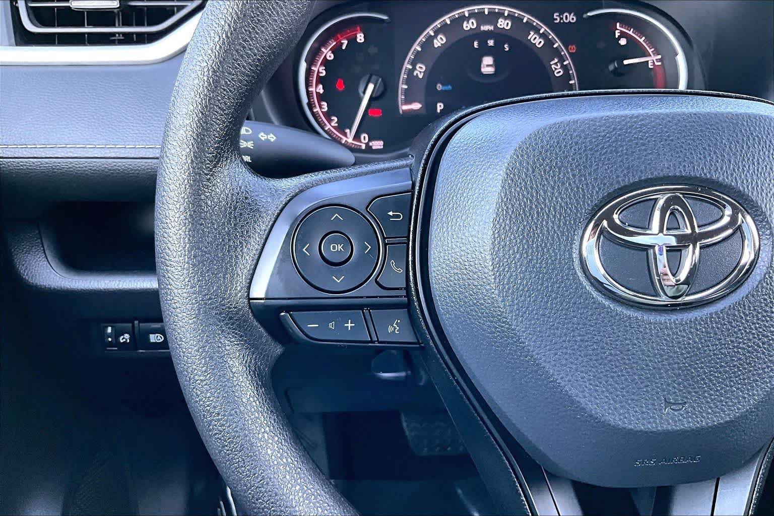 Used 2025 Toyota RAV4 LE FWD image 24
