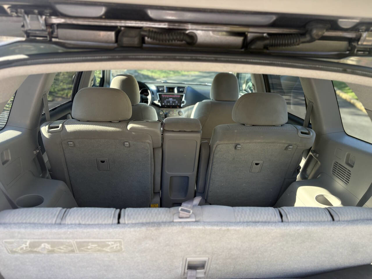Used 2010 Toyota Highlander 4WD image 10