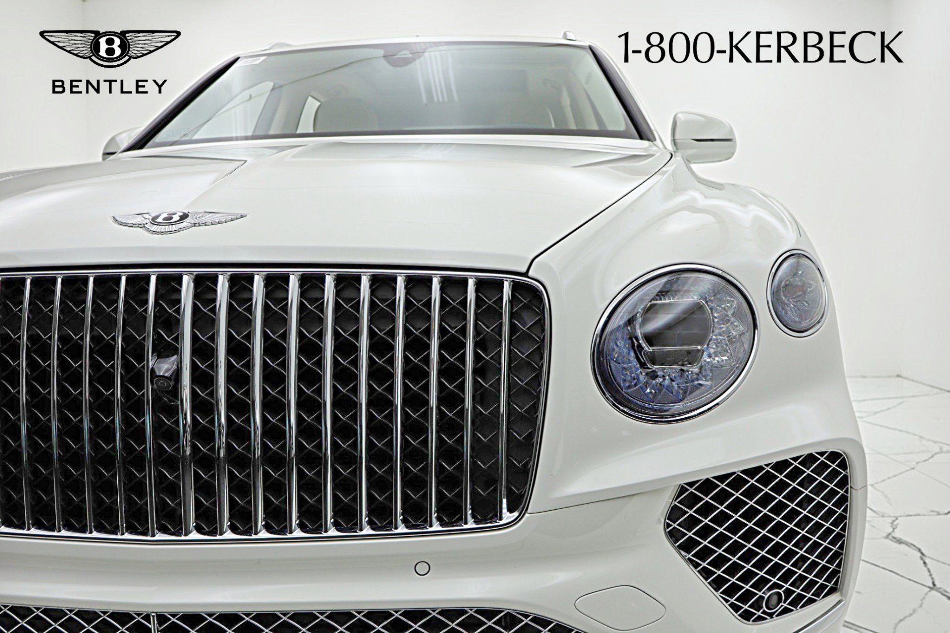 Used 2024 Bentley Bentayga image 18