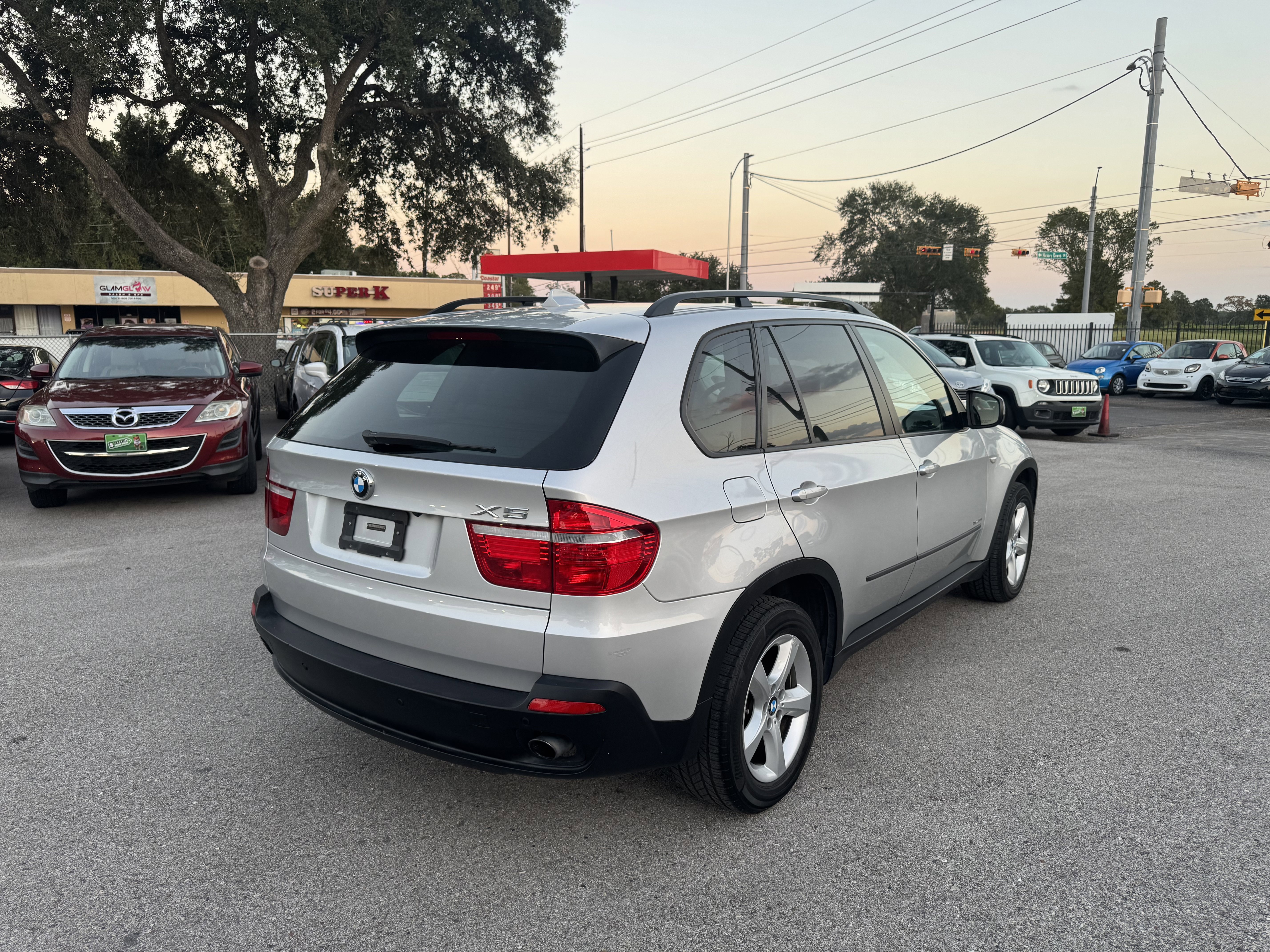 Used 2009 BMW X5 xDrive30i image 4