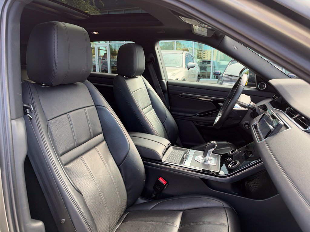 Used 2020 Land Rover Range Rover Evoque SE AWD/4WD image 20