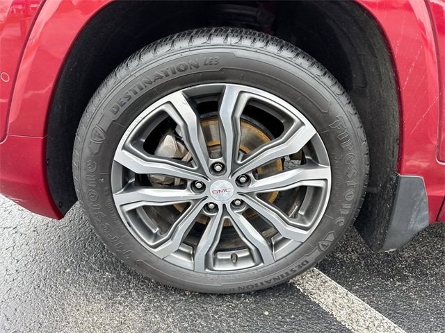 Used 2018 GMC Terrain Denali w/ Advanced Safety Package image 10