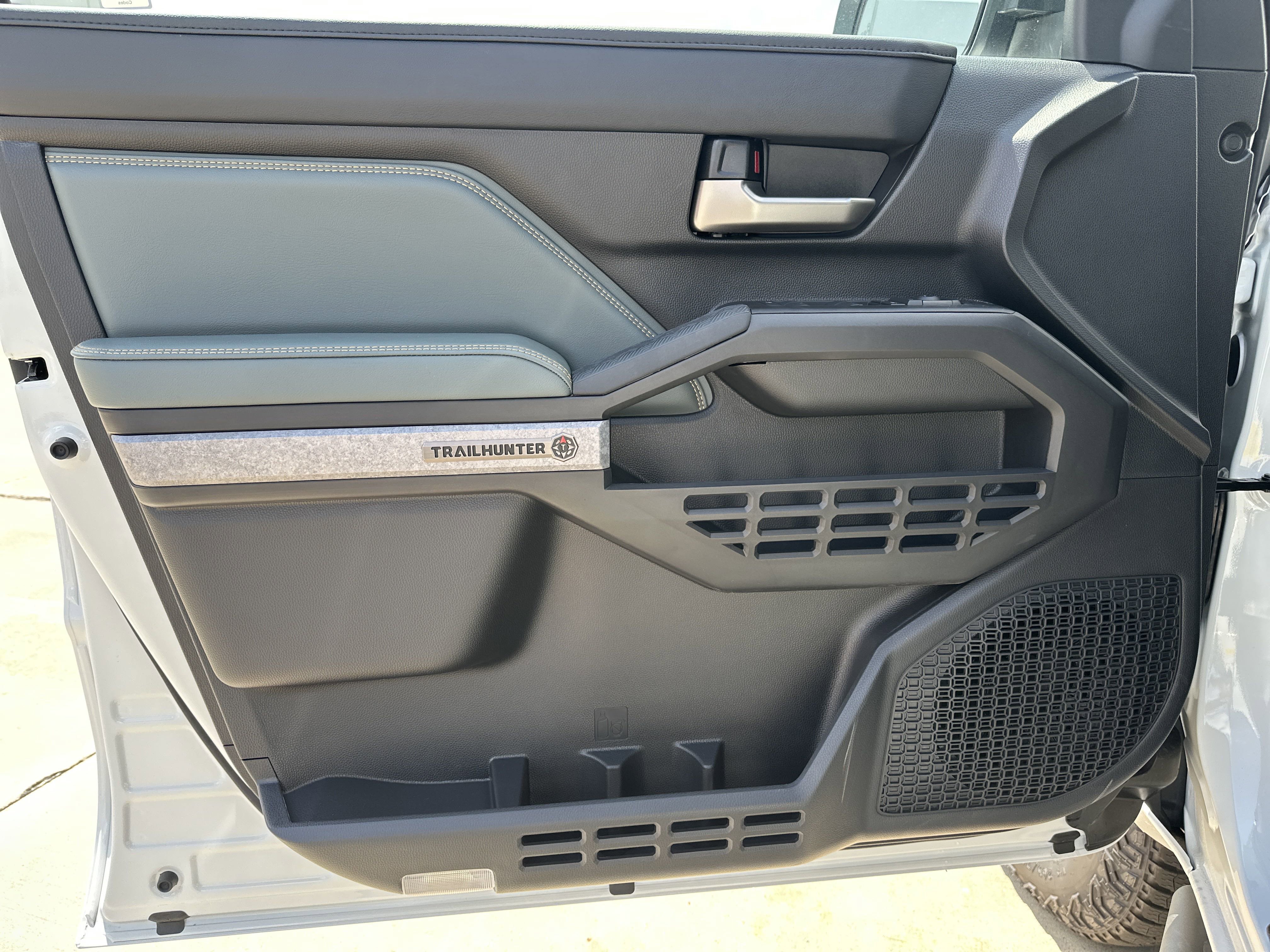 New 2025 Toyota Tacoma 4x4 Double Cab Hybrid image 9