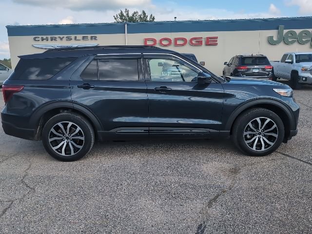 Certified 2022 Ford Explorer ST image 32