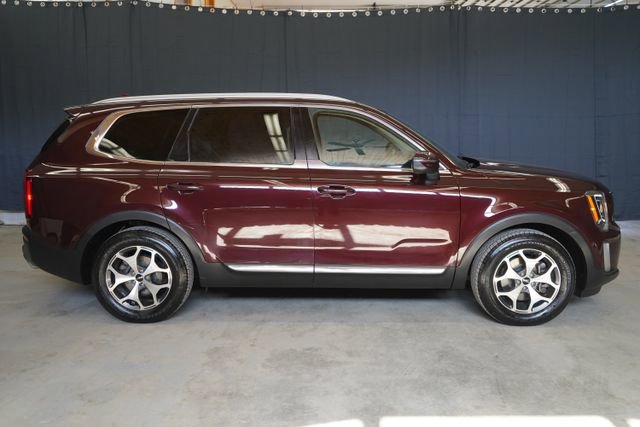 Used 2022 Kia Telluride EX w/ Towing Package AWD/4WD image 4