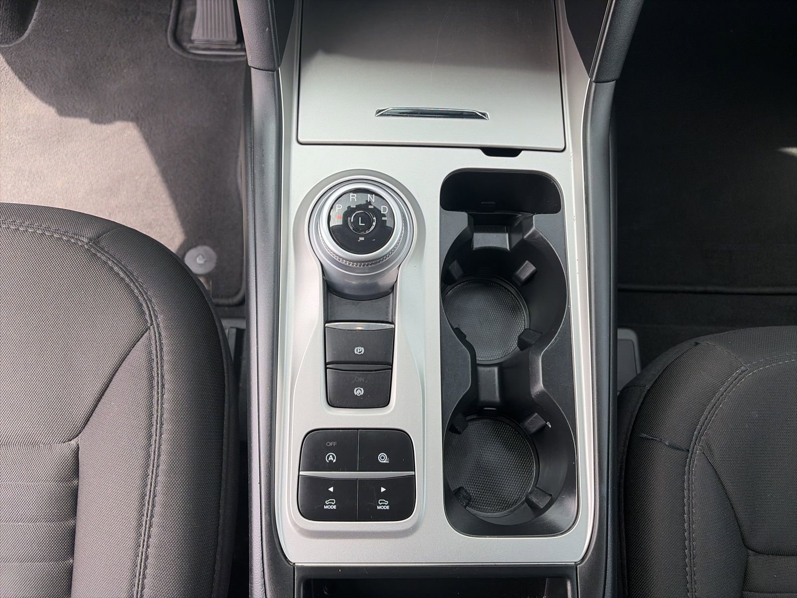 Used 2021 Ford Explorer XLT RWD image 18