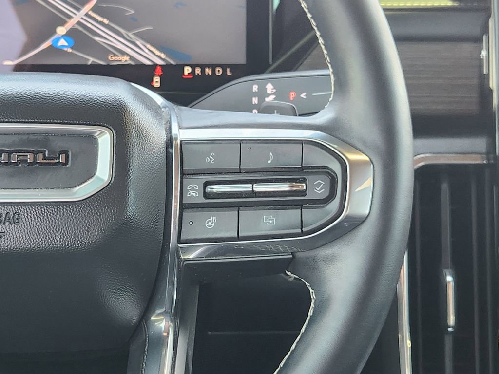 Used 2024 GMC Acadia Denali FWD image 28