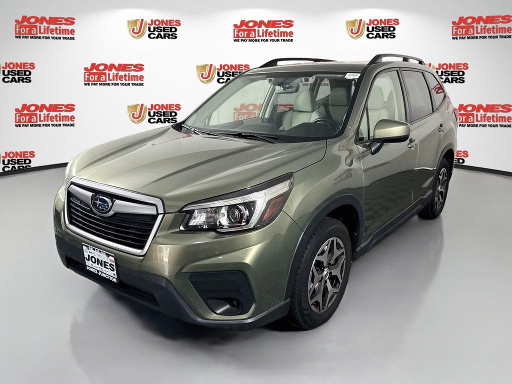 Used 2019 Subaru Forester Premium AWD/4WD image 12