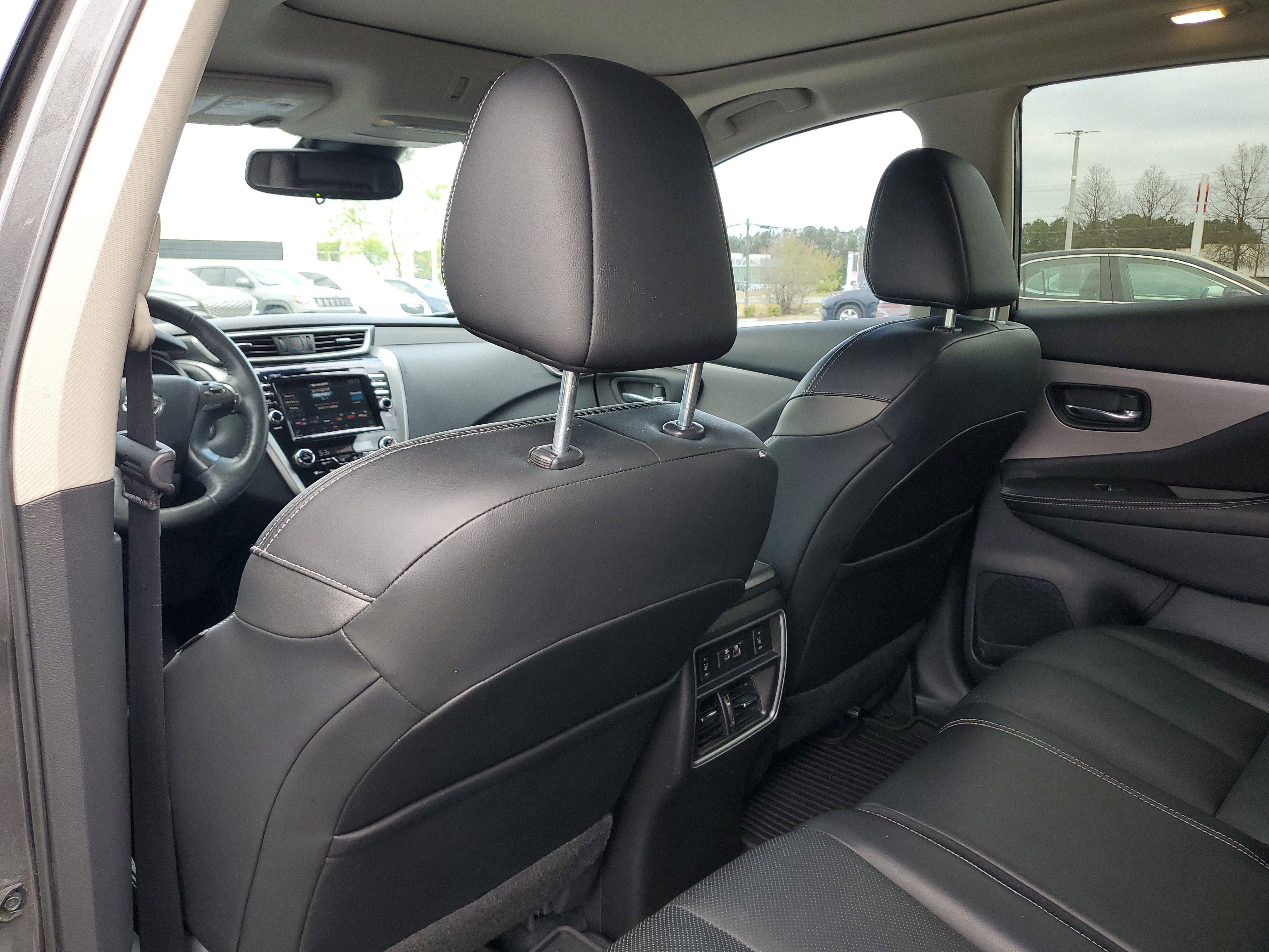 Used 2021 Nissan Murano SL w/ SL Moonroof Package image 11