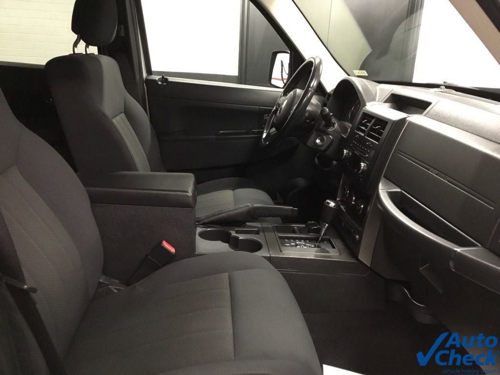 Used 2012 Jeep Liberty Sport w/ Popular Equipment Group AWD/4WD image 36