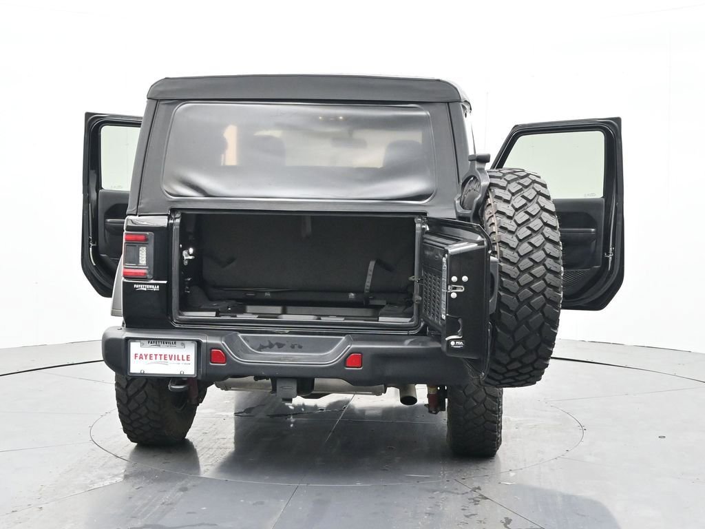 Used 2021 Jeep Wrangler Sport image 40
