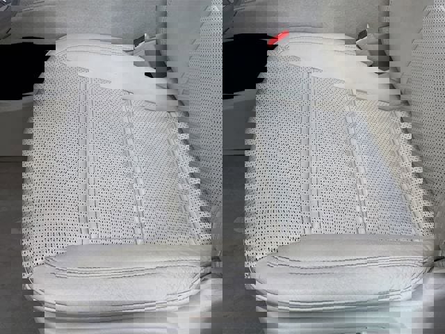 Used 2022 Cadillac Escalade ESV Sport Platinum w/ Heavy-Duty Trailer Package image 23