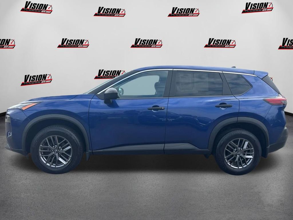 Used 2023 Nissan Rogue S image 8