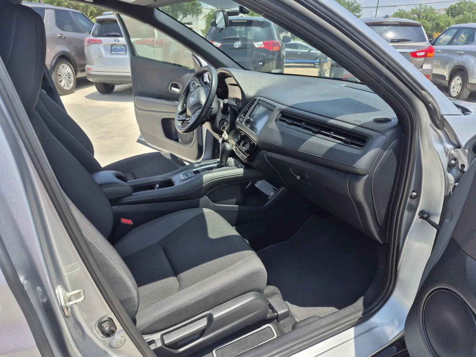 Used 2019 Honda HR-V Sport image 16