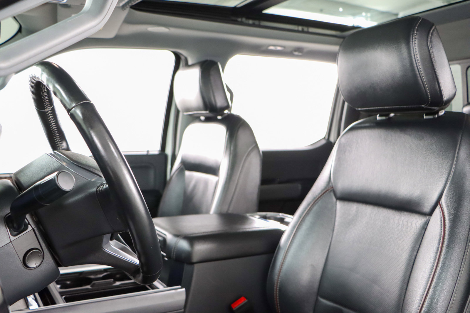 Used 2024 Ford F250 Lariat w/ Lariat Ultimate Package image 26