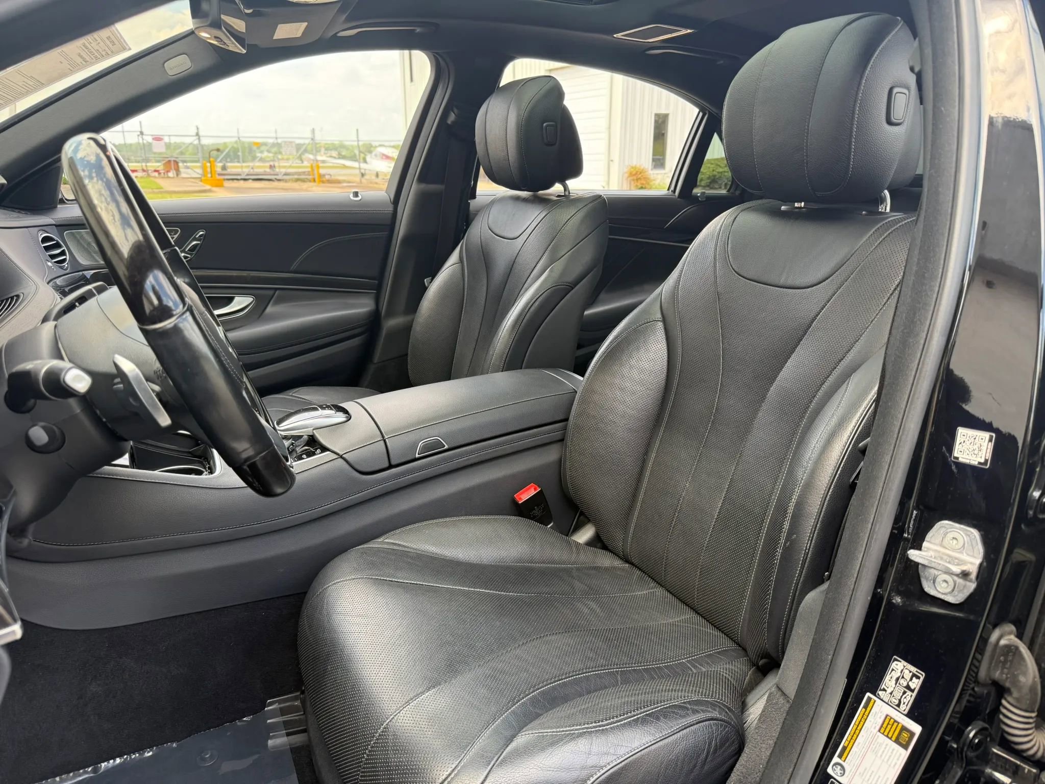 Used 2020 Mercedes-Benz S 450 Sedan image 28