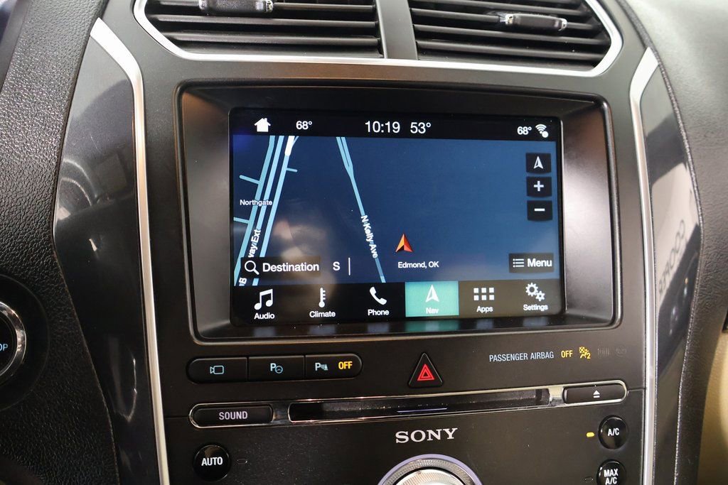 Used 2017 Ford Explorer Limited w/ Equipment Group 301A image 7