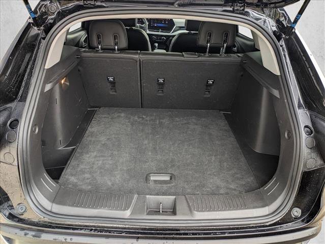 Used 2025 Chevrolet Trax LT image 6