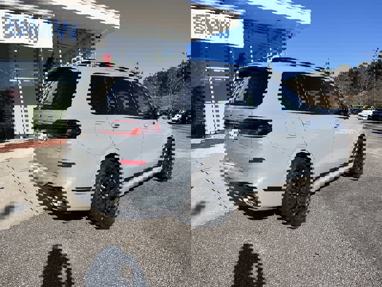 New 2026 BMW X7 xDrive40i image 8