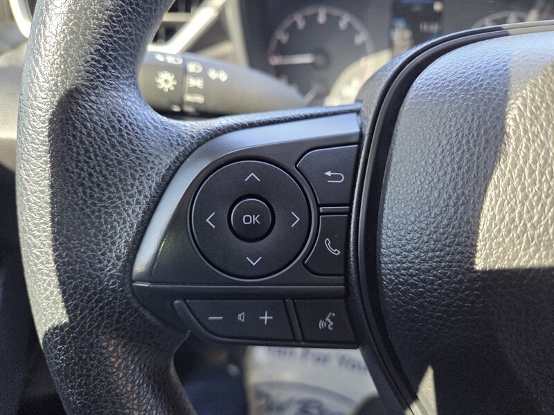 Used 2024 Toyota Corolla LE FWD image 15