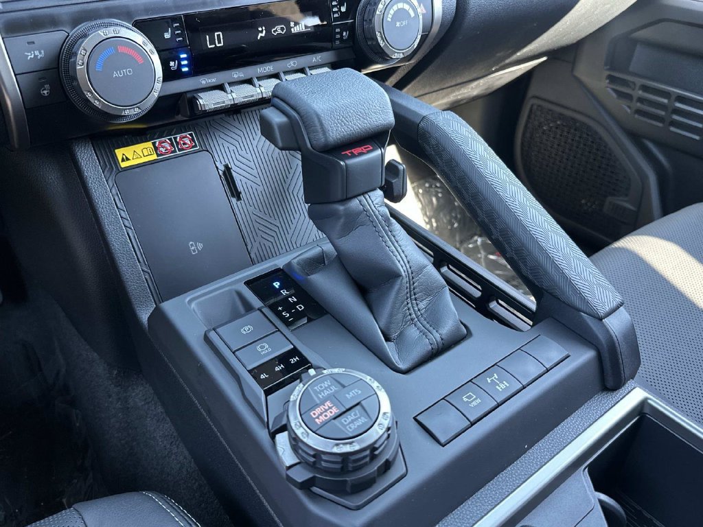 New 2026 Toyota 4Runner TRD Off-Road Premium AWD/4WD image 44