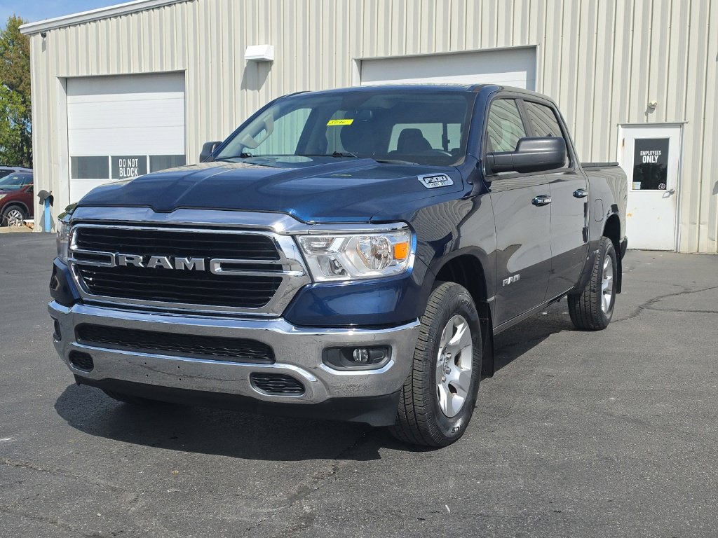 Used 2020 RAM 1500 Big Horn AWD/4WD image 3
