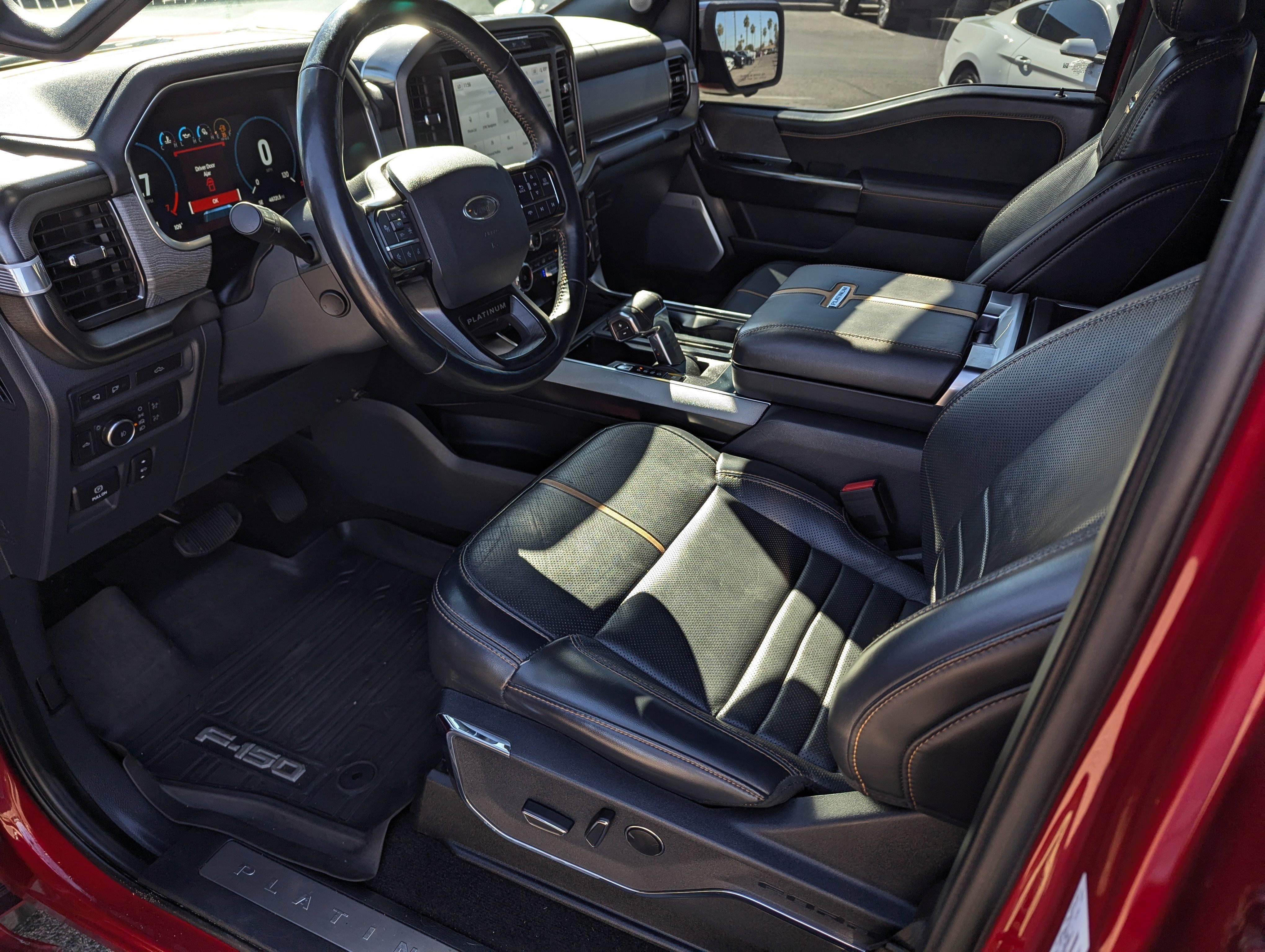 Certified 2022 Ford F150 Platinum w/ Equipment Group 701A High image 10