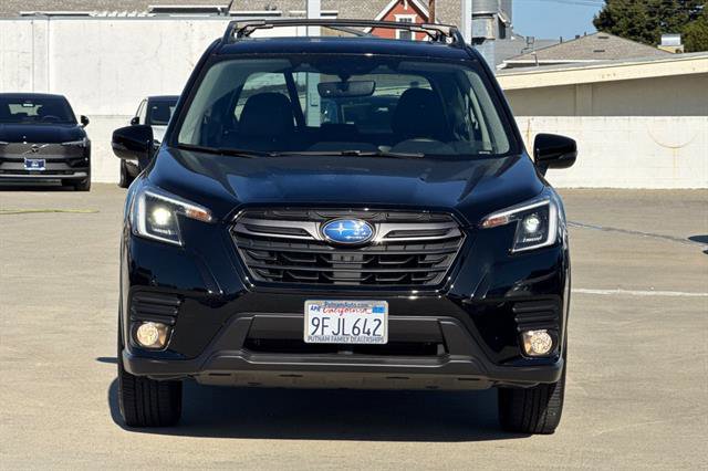 Used 2023 Subaru Forester Limited image 8