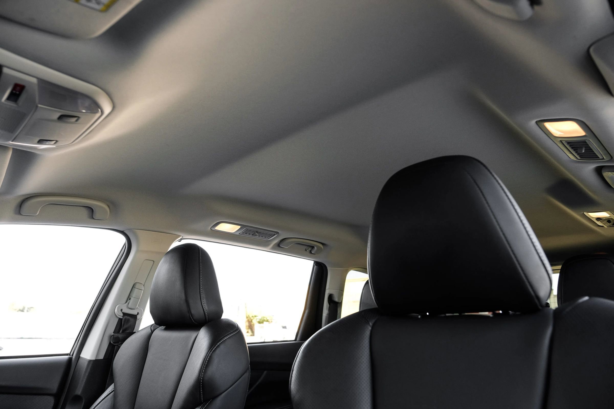 Used 2020 Subaru Ascent Limited image 32