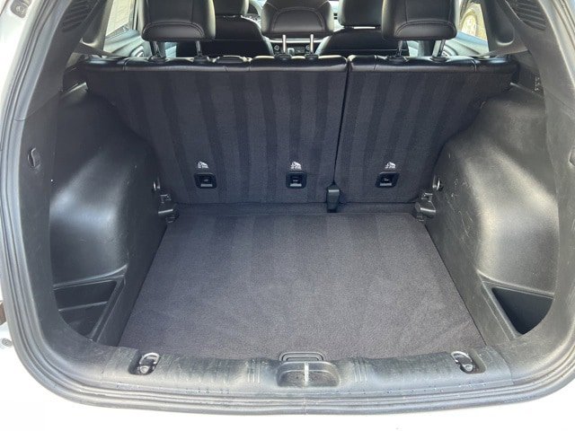 Used 2023 Jeep Compass Latitude image 11
