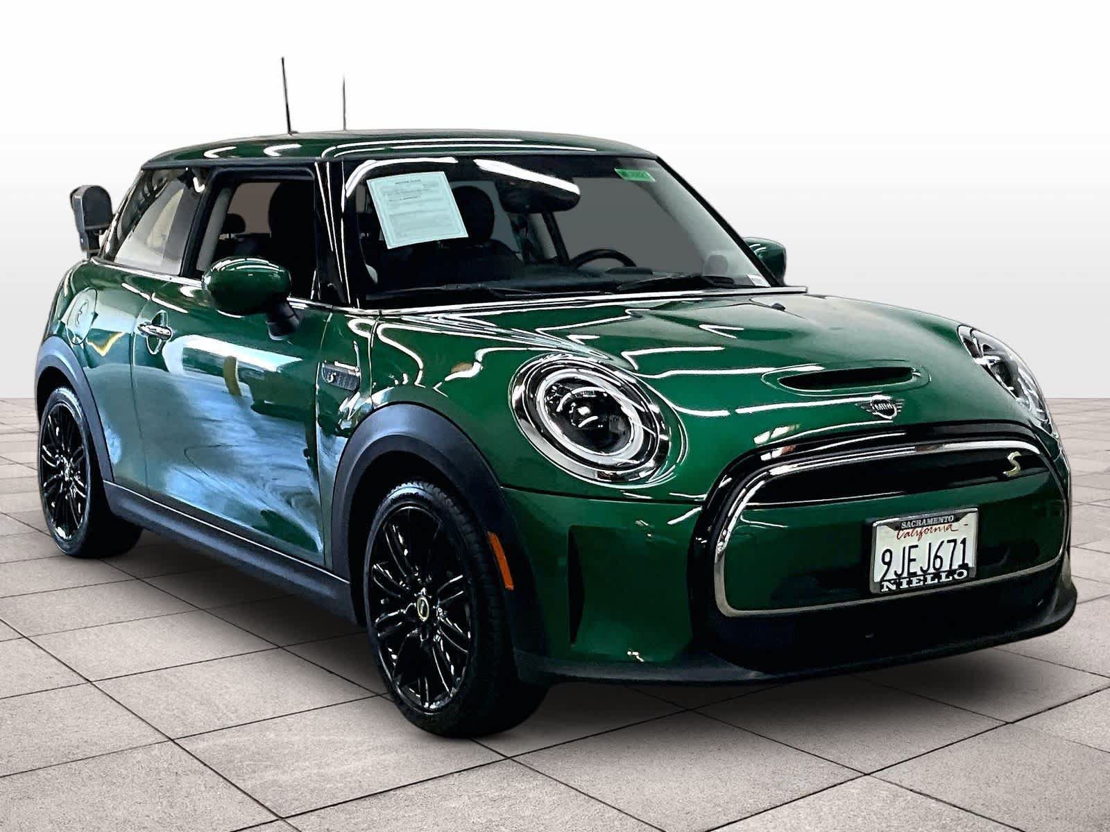Used 2024 MINI Cooper SE FWD image 2