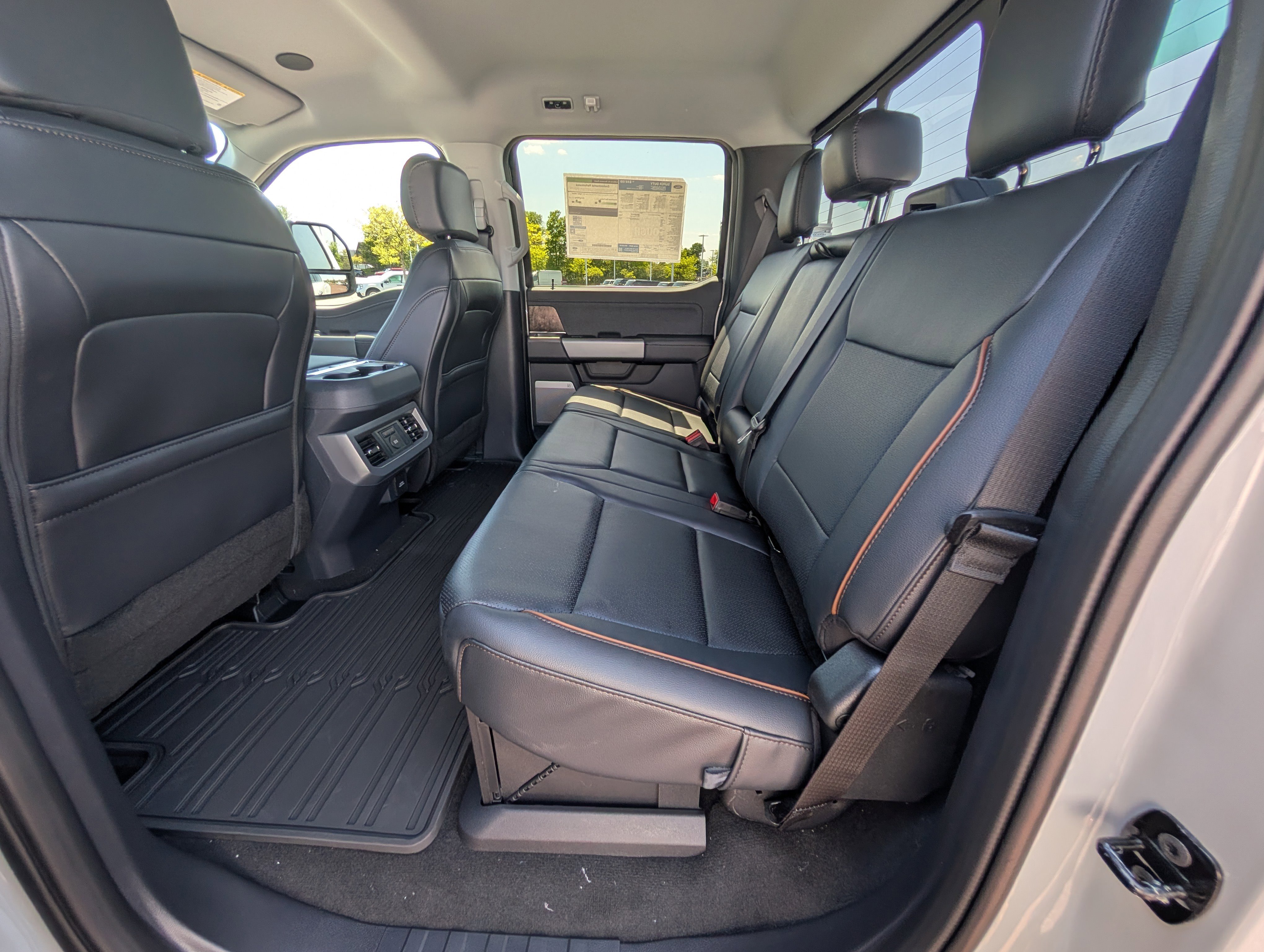 New 2026 Ford F350 Lariat AWD/4WD image 10