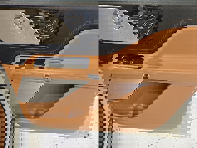 Used 2021 Lincoln Aviator Black Label w/ Dynamic Handling Package image 3