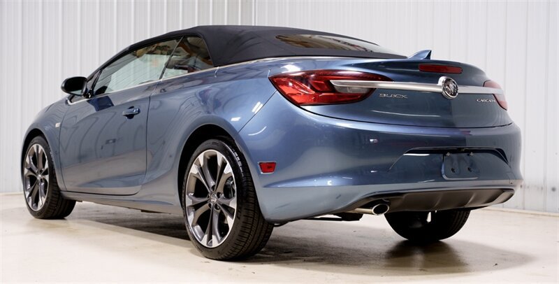 Used 2017 Buick Cascada Premium FWD image 5