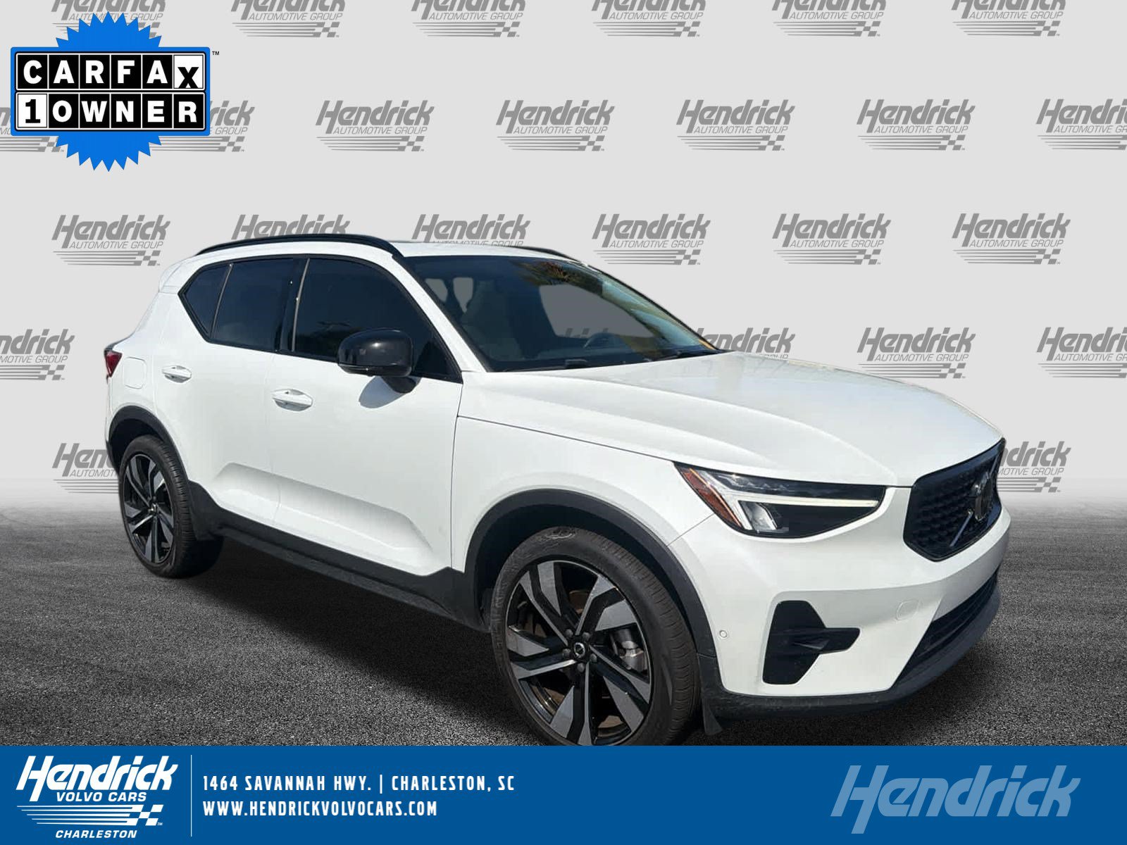 Certified 2023 Volvo XC40 B4 Plus w/ Protection Package Premier FWD image 1