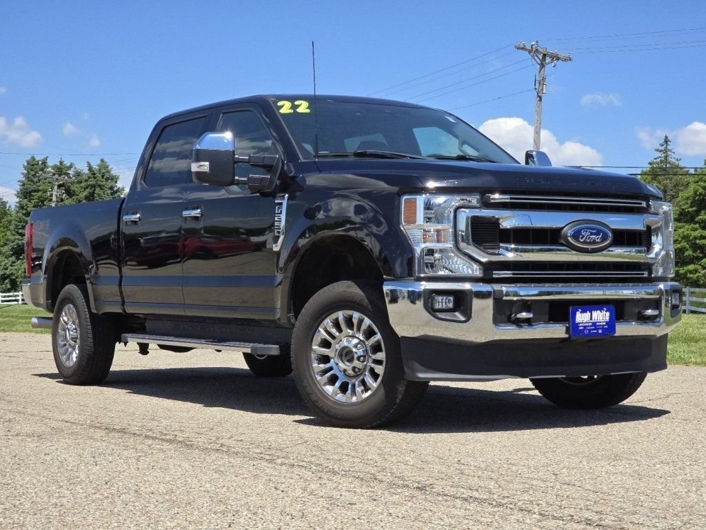 Used 2022 Ford F250 XLT w/ XLT Premium Package AWD/4WD image 2