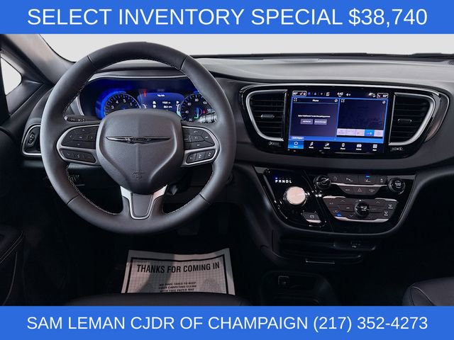 New 2026 Chrysler Voyager LX FWD image 21