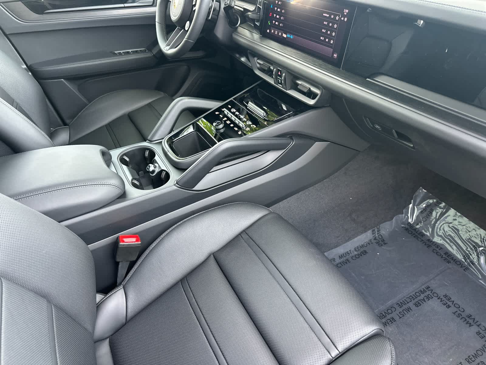 New 2026 Porsche Cayenne GTS AWD/4WD image 17