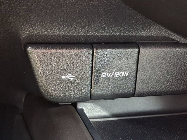 Used 2022 Toyota Camry SE AWD/4WD image 26
