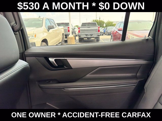 Used 2025 Buick Enclave Preferred AWD/4WD image 43