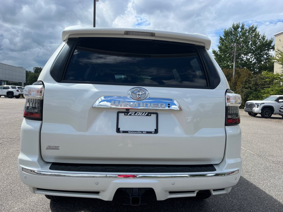 Used 2022 Toyota 4Runner Limited RWD image 16