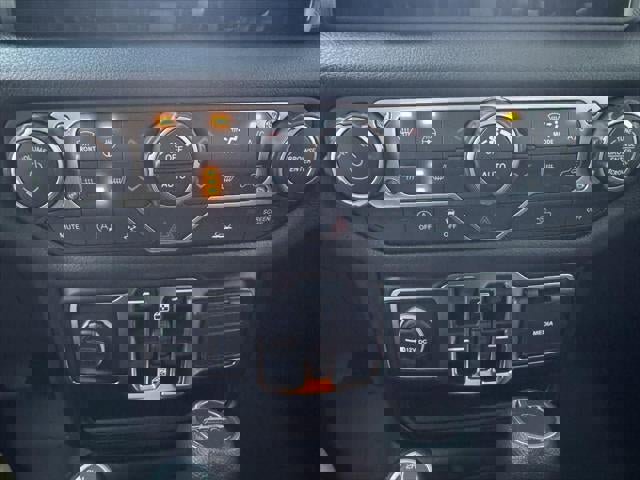 New 2025 Jeep Gladiator Sport image 49