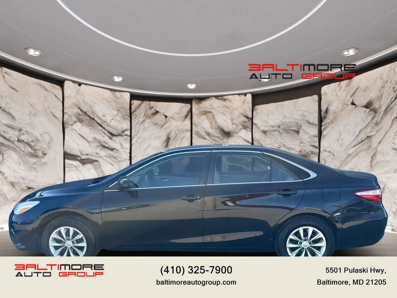 Used 2017 Toyota Camry LE image 7