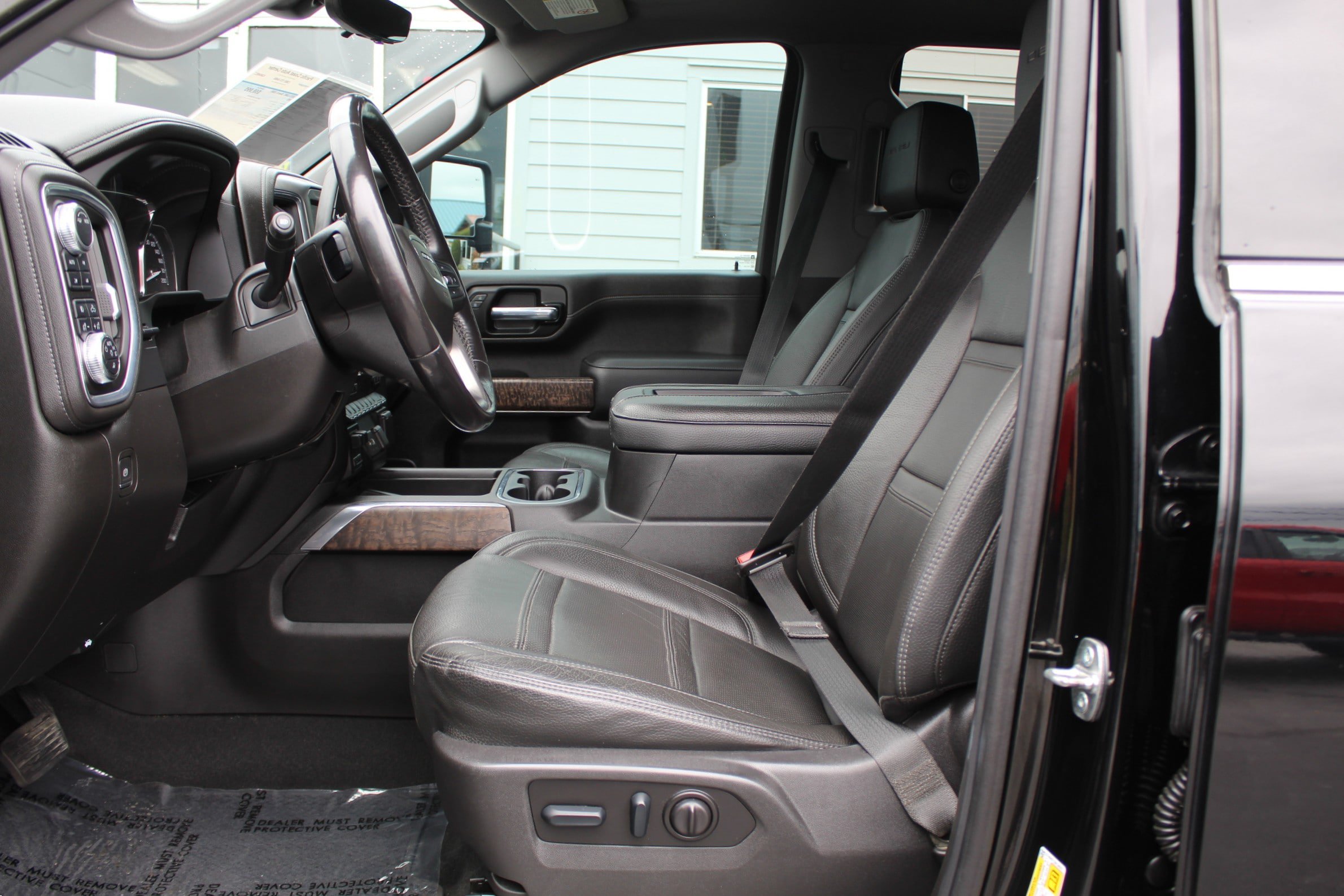 Used 2022 GMC Sierra 3500 Denali w/ Denali Ultimate Package AWD/4WD image 24