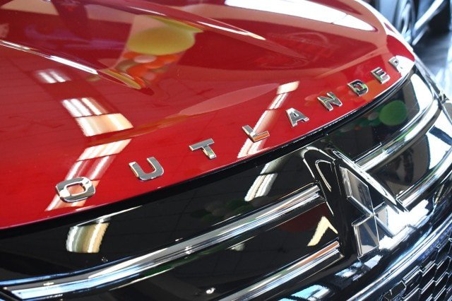 New 2026 Mitsubishi Outlander SE AWD/4WD image 7