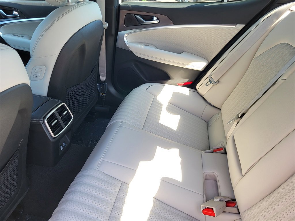 New 2026 Genesis G70 3.3T Sport Prestige AWD/4WD image 11